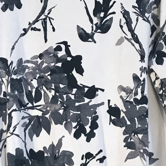 St. John’s Bay Tee Long Sleeve floral Size 2X - Picture 3 of 5